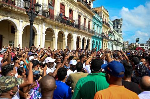 Manifestaciones pacíficas en La Habana el 11J. (YAMIL LAGE AFP)