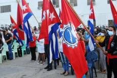 Banderas nacionales y sindicales, La Habana. (TRABAJADORES)