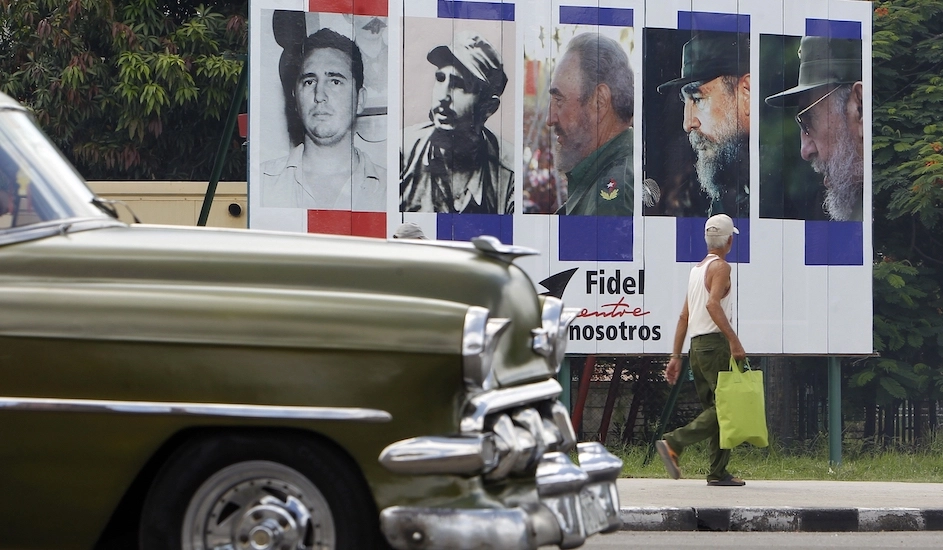 Valla de propaganda política en La Habana. (EFE)
